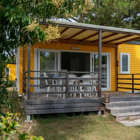 卡萨维奥露营酒店 营地 3*